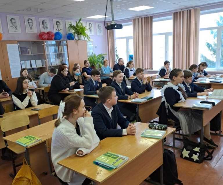 Проведен семинар с молодыми специалистами по теме: «Эффективность урока».